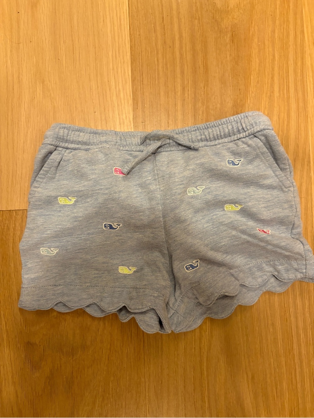 Vineyard Vines Gray Scallop Hem Whale-Embroidered Shorts